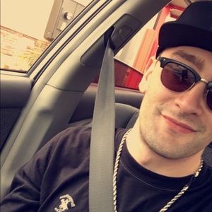 Meet your Posher, Zak